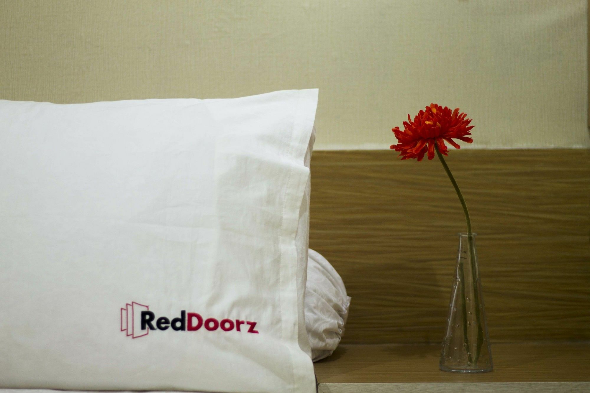 Reddoorz Apartment @ Pegangsaan Kelapa Gading Jacarta Exterior foto