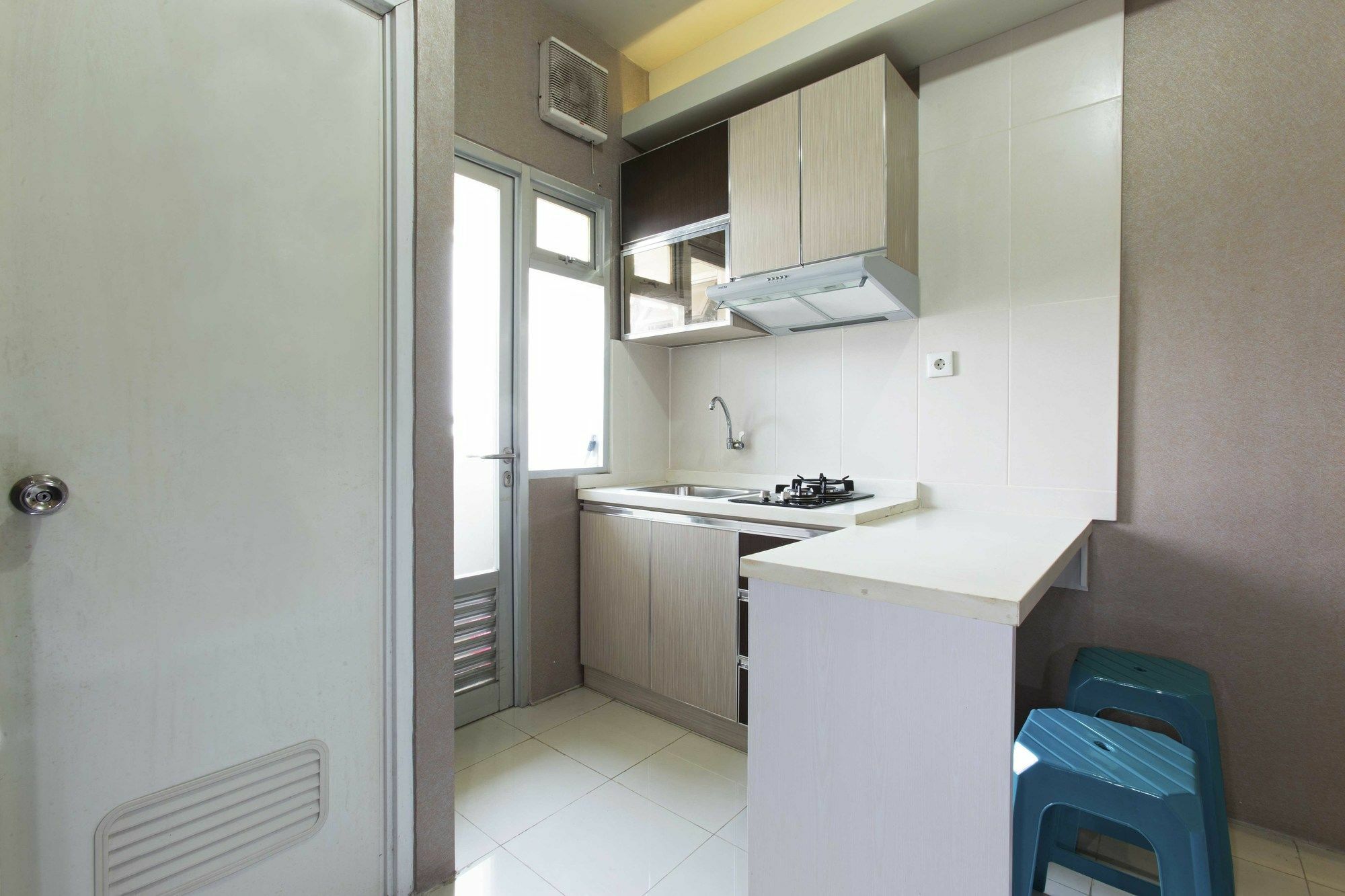Reddoorz Apartment @ Pegangsaan Kelapa Gading Jacarta Exterior foto