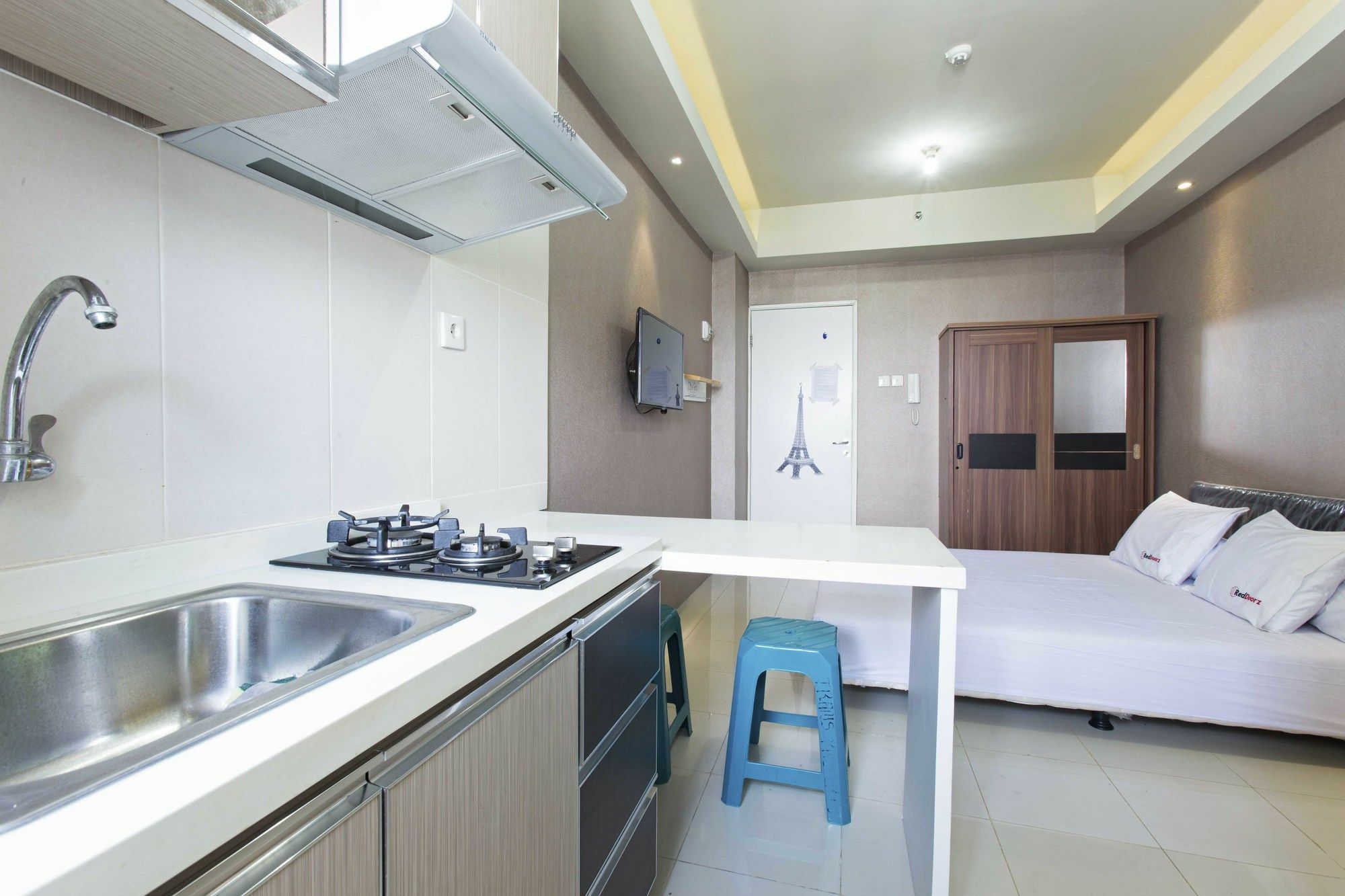 Reddoorz Apartment @ Pegangsaan Kelapa Gading Jacarta Exterior foto